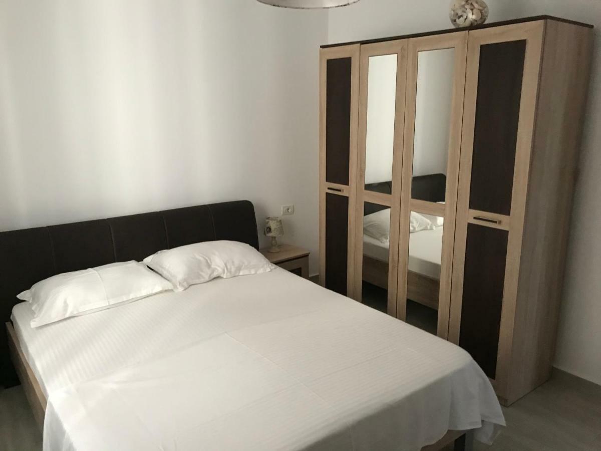 Apartament Kazeboo Mamaia Apartment Năvodari Екстериор снимка